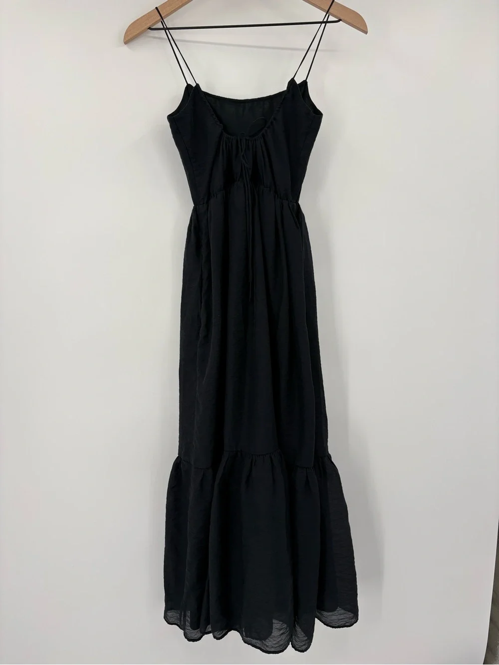 Abercrombie Low Back Tiered Maxi Dress XS Black Open Back Pockets